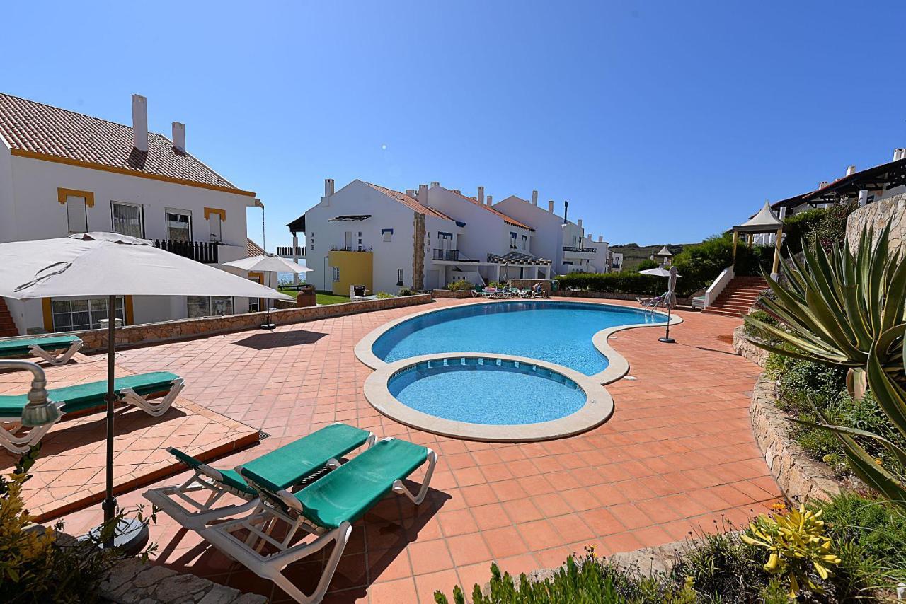 Paddle - Sea View Apartment With 3 Pools, Tennis & Squash Court São Martinho do Porto Dış mekan fotoğraf
