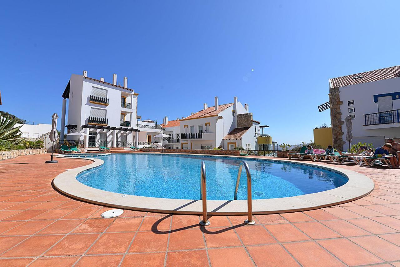 Paddle - Sea View Apartment With 3 Pools, Tennis & Squash Court São Martinho do Porto Dış mekan fotoğraf